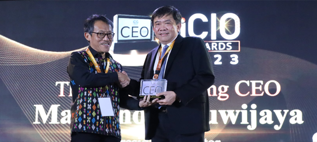 CEO FIFGROUP Raih Penghargaan The Most Inspiring CEO  dari iCIO Community