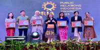 FIFGROUP Sabet Empat Kategori pada PR INDONESIA Awards 2023
